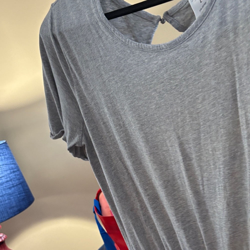 Gray Short Sleeve T-Shirt
